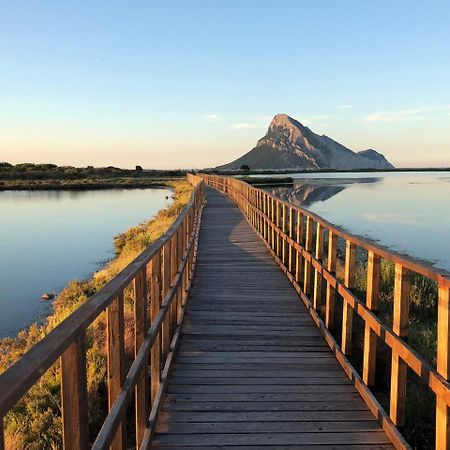 Li Rocchi Appartement San Teodoro  Buitenkant foto